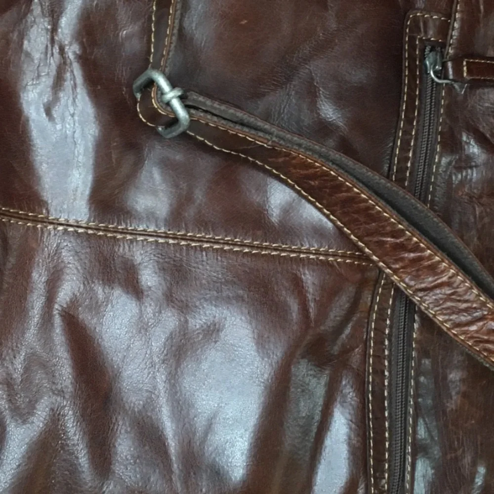 Jack Georges Voyager Crossbody Messenger Leather Bag